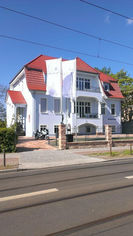 Haus Am See Берлин Экстерьер фото